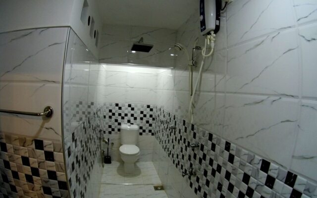 Bee Line Home Stay