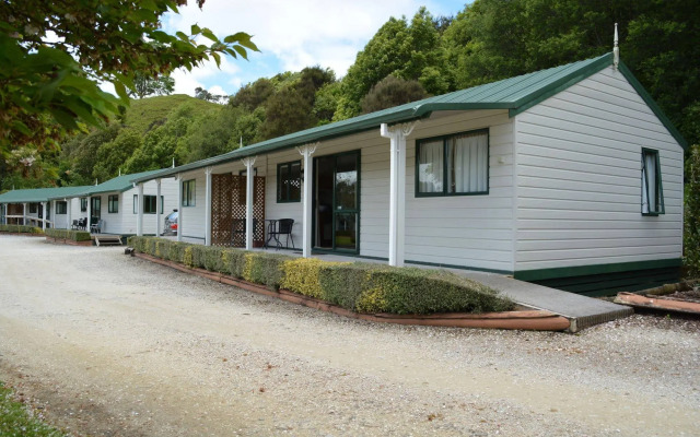 Waitomo Top 10 Holiday Park