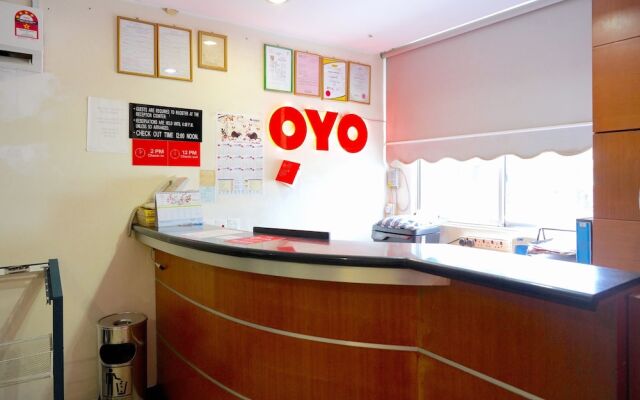 OYO 44051 Sunlight Inn