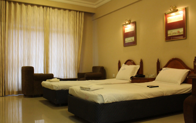 Hotel Pooja International