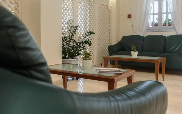 Hotel Glaros