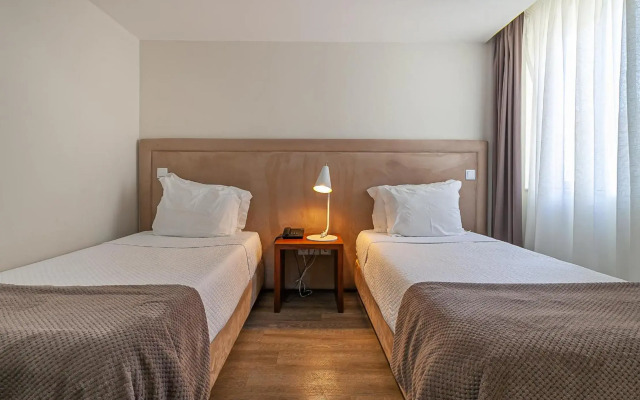Hotel Porto Mar