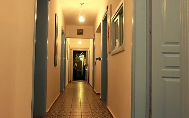 Çakir Bey Hotel