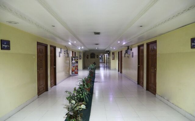 OYO 28631 Hotel Parbati International