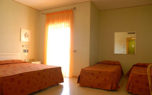 Paradise Beach Resort