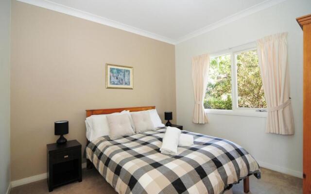 Bimbadeen - Comfortable country styled house!