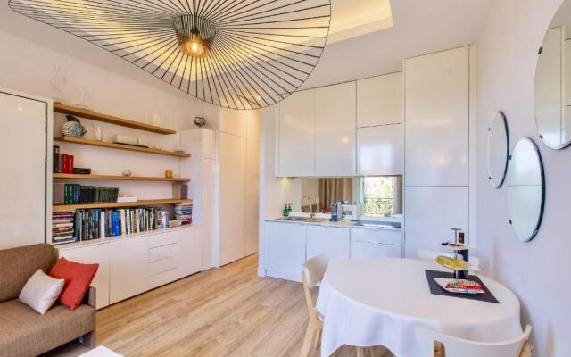 GRAND HÔTEL City Center at 2 minutes walk from the beach