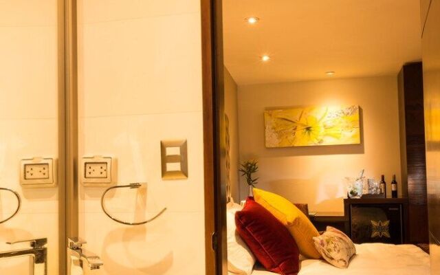 Costana 702 Hotel Boutique