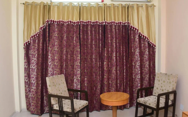Maa Trinayani Palace – Guest Rooms – Katra