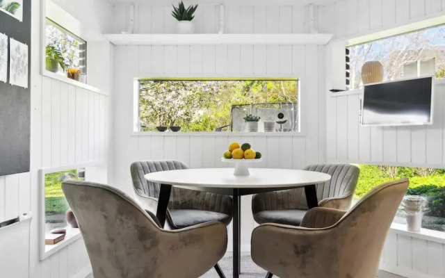 Sanders Swan - Marvellous Villa Close to the Center of Copenhagen