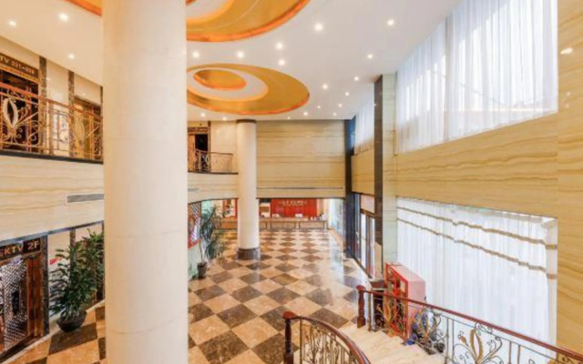 Gold Dragon Harbour Hotel