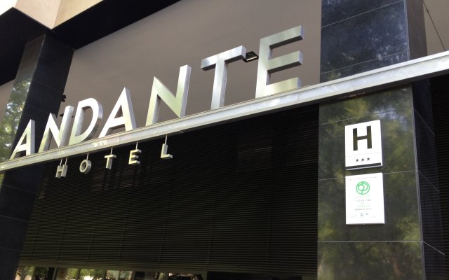 Andante Hotel