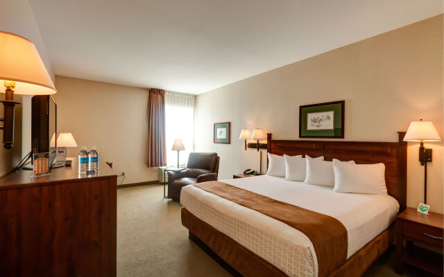 Boothill Inn And Suites