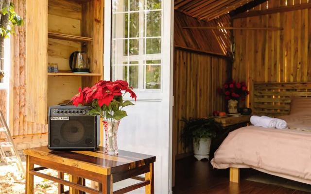 Scent Chalet - Scent Village