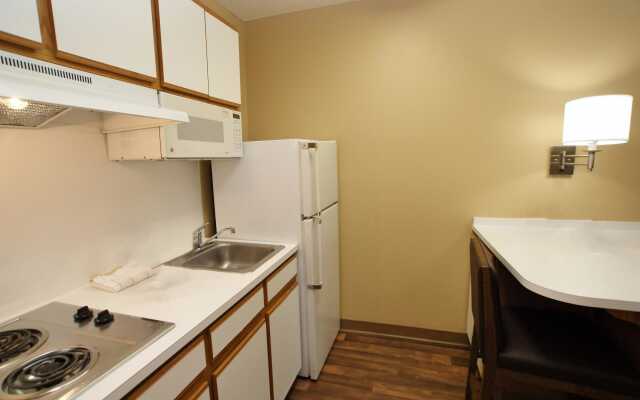 Extended Stay America San Diego - Sorrento Mesa