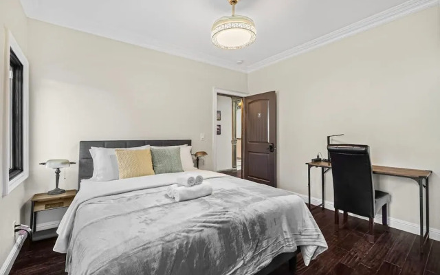 Stunning House wt 6Br 5bth SJ