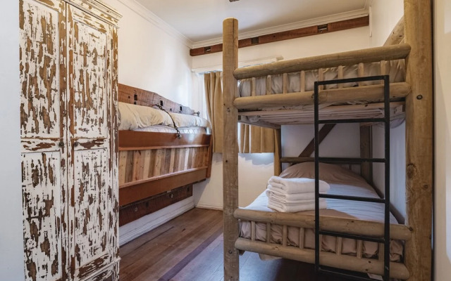 Rustika Bed & Breakfast