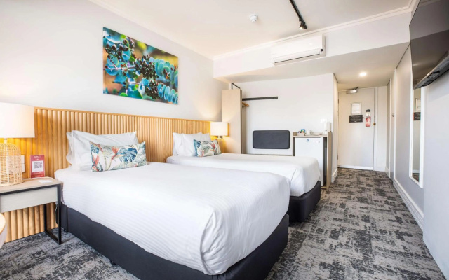 Nightcap at Hotel Victor – Guest Rooms – Victor Harbor