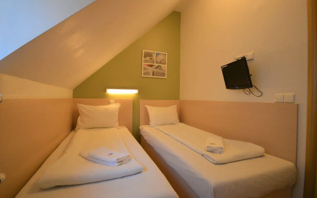 Stay Express Hotel