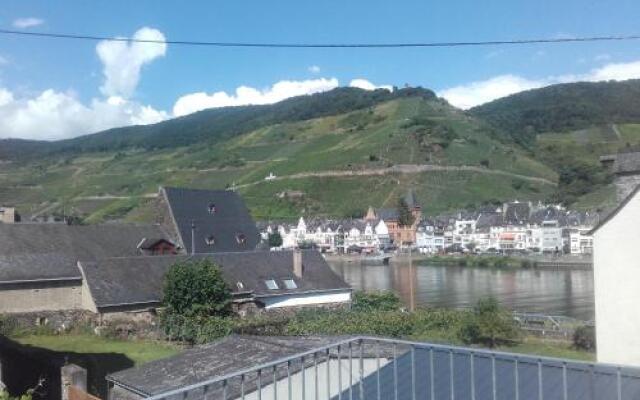 Ferienwohnung-Hallebach