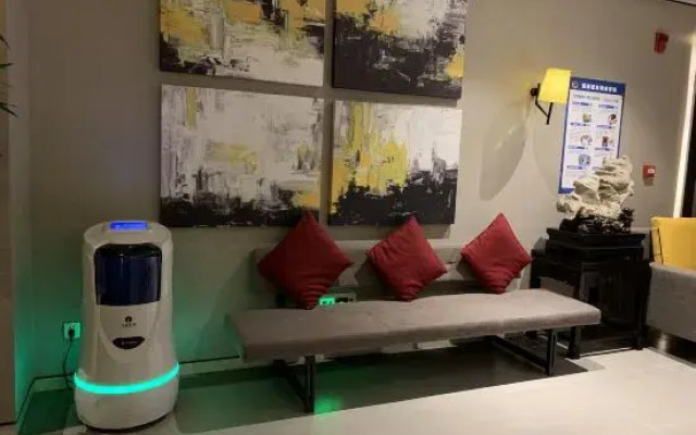 Homeinn Plus Hotel (Nanjing Confucius Temple Baixia Road)