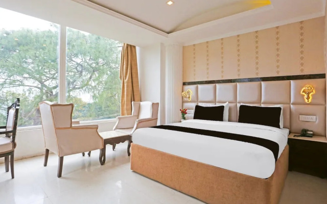 Stylish Room With Mesmerizing View Dharamshala