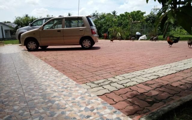 Harum Manis Country House