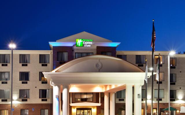 Holiday Inn Express & Suites Ocean Springs, an IHG Hotel