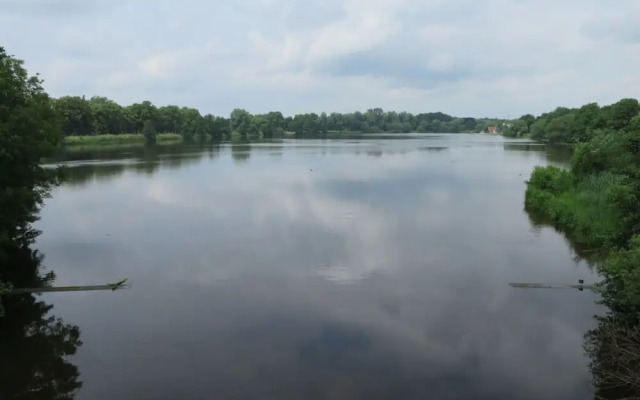 Cosy Apartment by the Lake