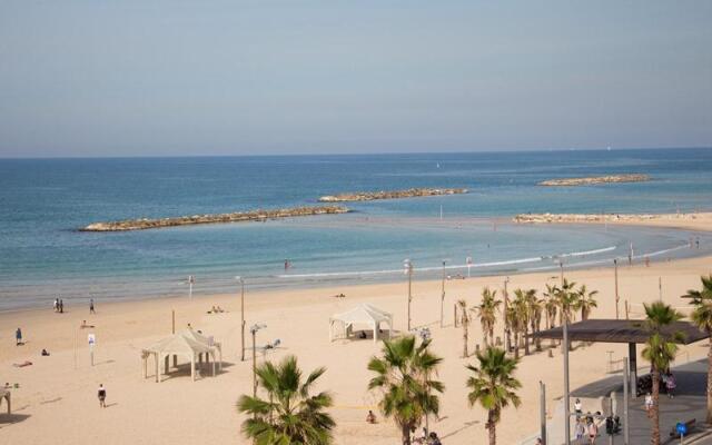 Golden Beach Hotel Tel Aviv