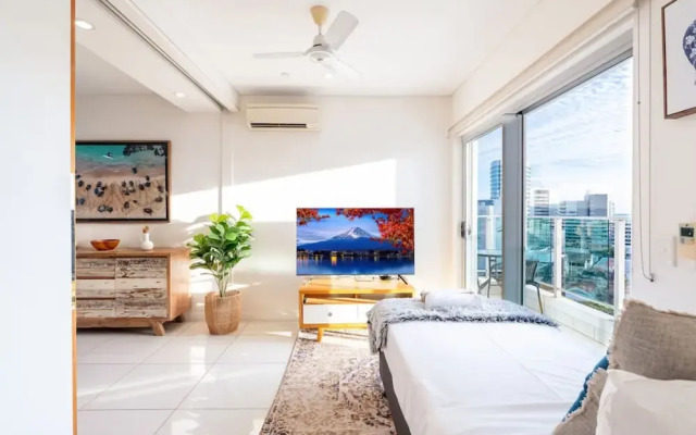 Zen Skytower Harbourview -exclusive 3br Family Apt