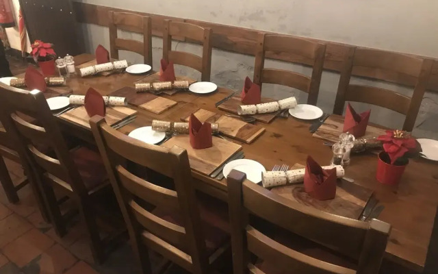 The Golden Ball Inn