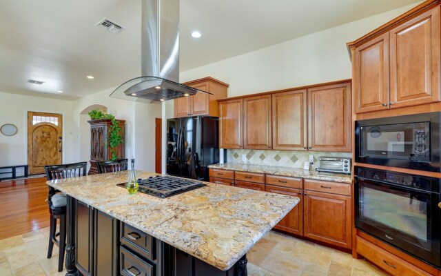 Peaceful Scottsdale Home w/ Patio & Mountain Views