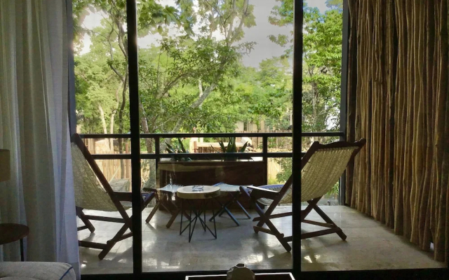 Amaka Calma Tulum