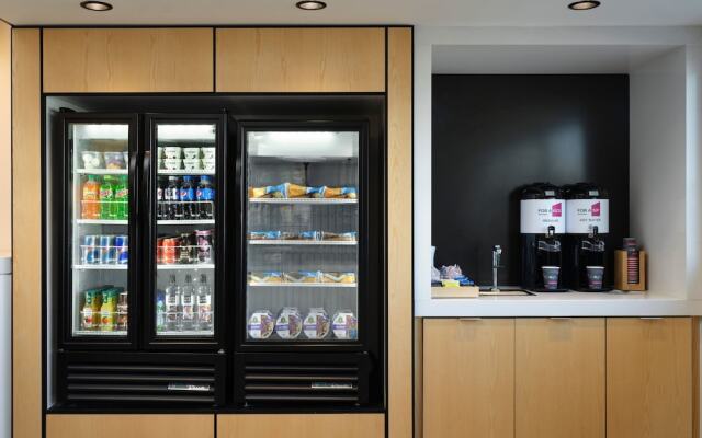 Aloft Knoxville West