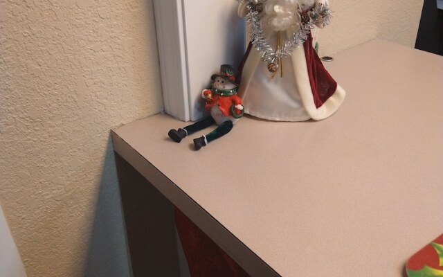 Grand View Plaza Inn & Suites