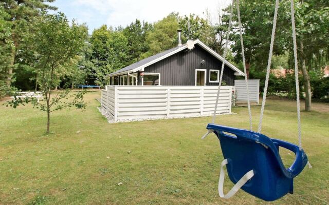 Contemporary Holiday Home in Oksbøl With Terrace