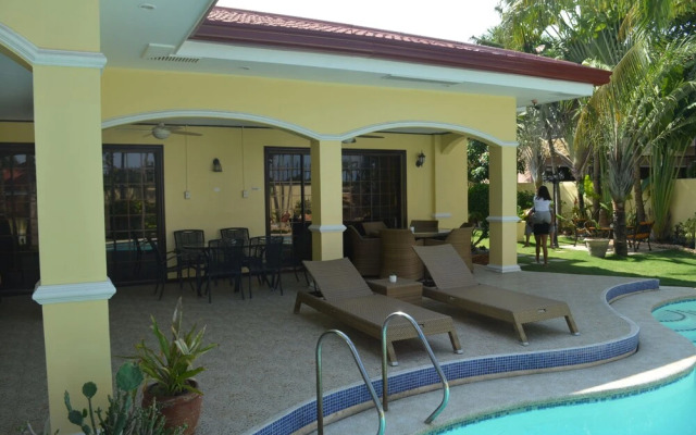 Kim Beatriz Compound