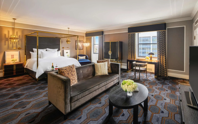 Fairmont Hotel Vancouver