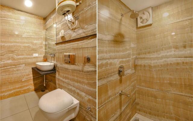 Fabhotel Prime Purple Orchid