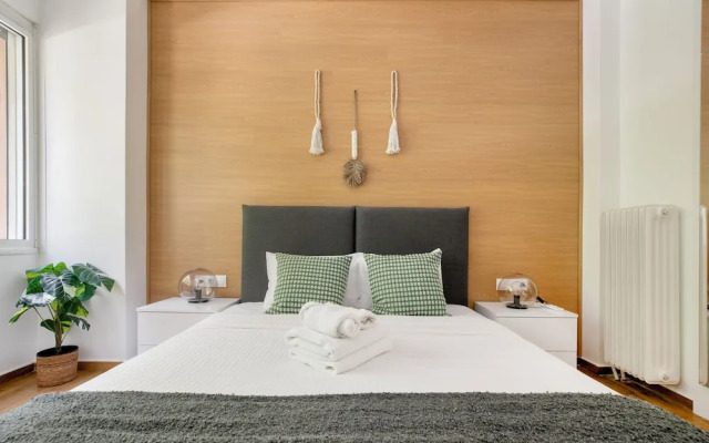 Mellow 2-Bedroom Apartment in Athens