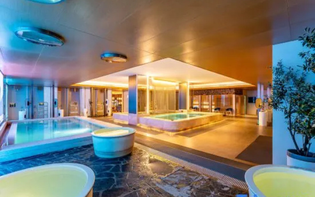 Shuigui Movie Hot Spring Hotel (Dezhou Tianqu Industrial Park Dezhou University) – Pool – Dezhou