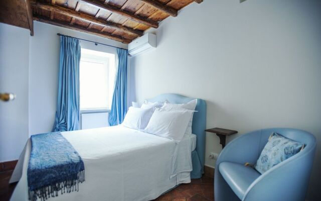 Piazza Farnese 2 bdr esclusive view