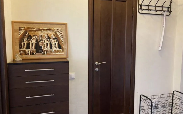 Йо Плейс на улице Восточно-Кругликовская, д. 22