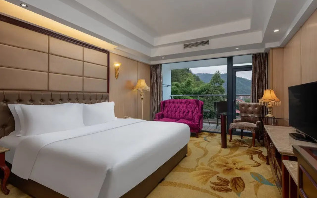 Wyndham Garden Chengdu Huashuiwan