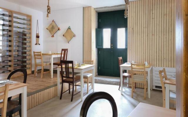 Casa da Praça - Guest House