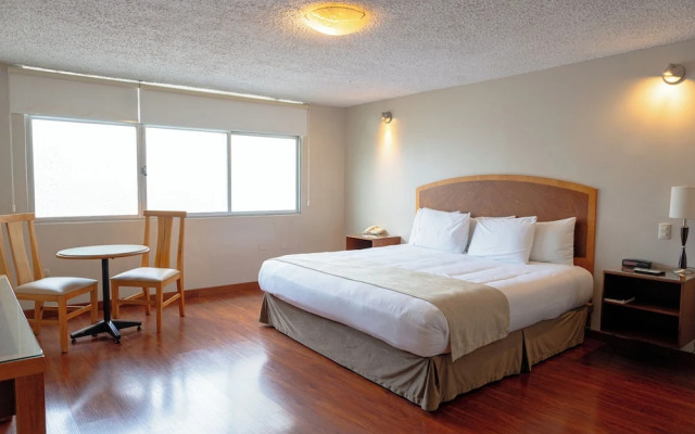 Santa Monica Hotel