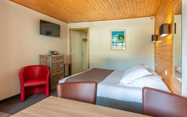 Hôtel Loisirs Les Côtes, Résidence et Chalets