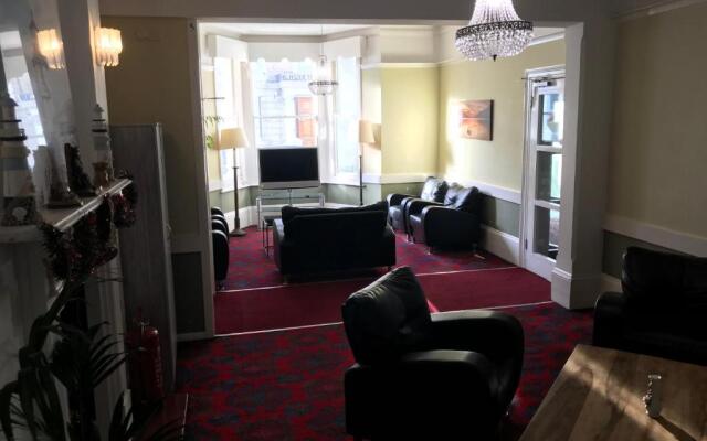 The Glenwood Hotel