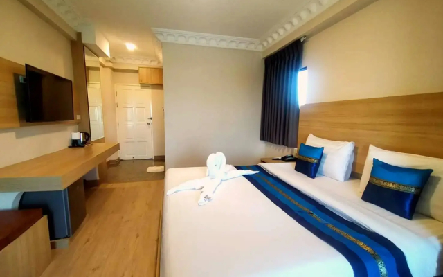 Tara Lake Hotel